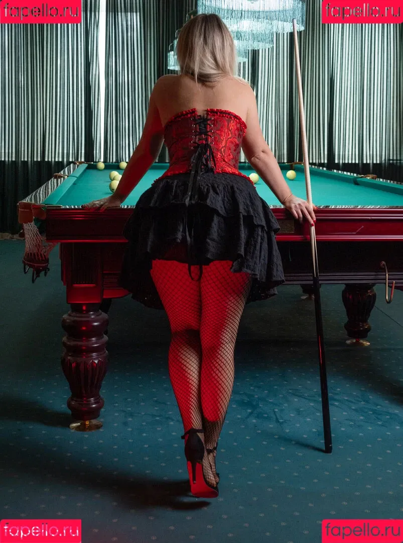 Anna Kostenko / annetkostenko Onlyfans Photo Gallery 