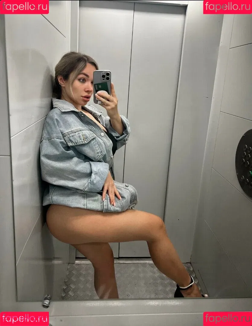 Anna Kostenko / annetkostenko Onlyfans Photo Gallery 