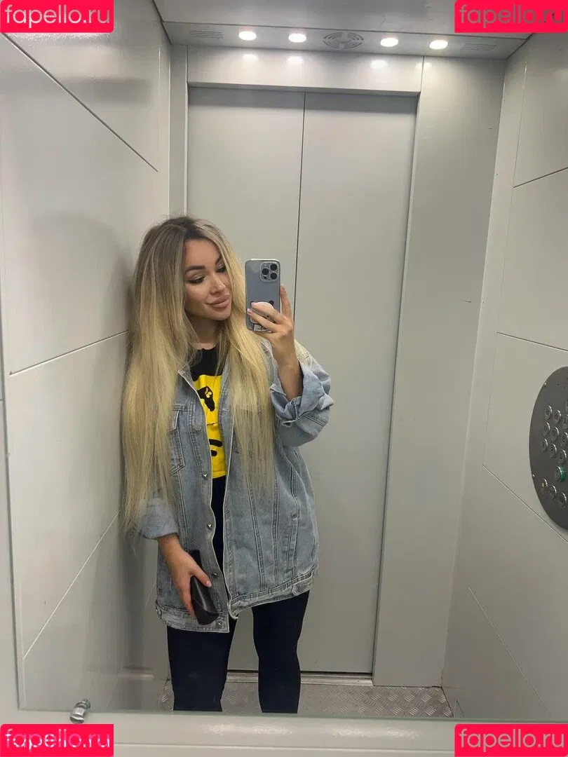 Anna Kostenko / annetkostenko Onlyfans Photo Gallery 