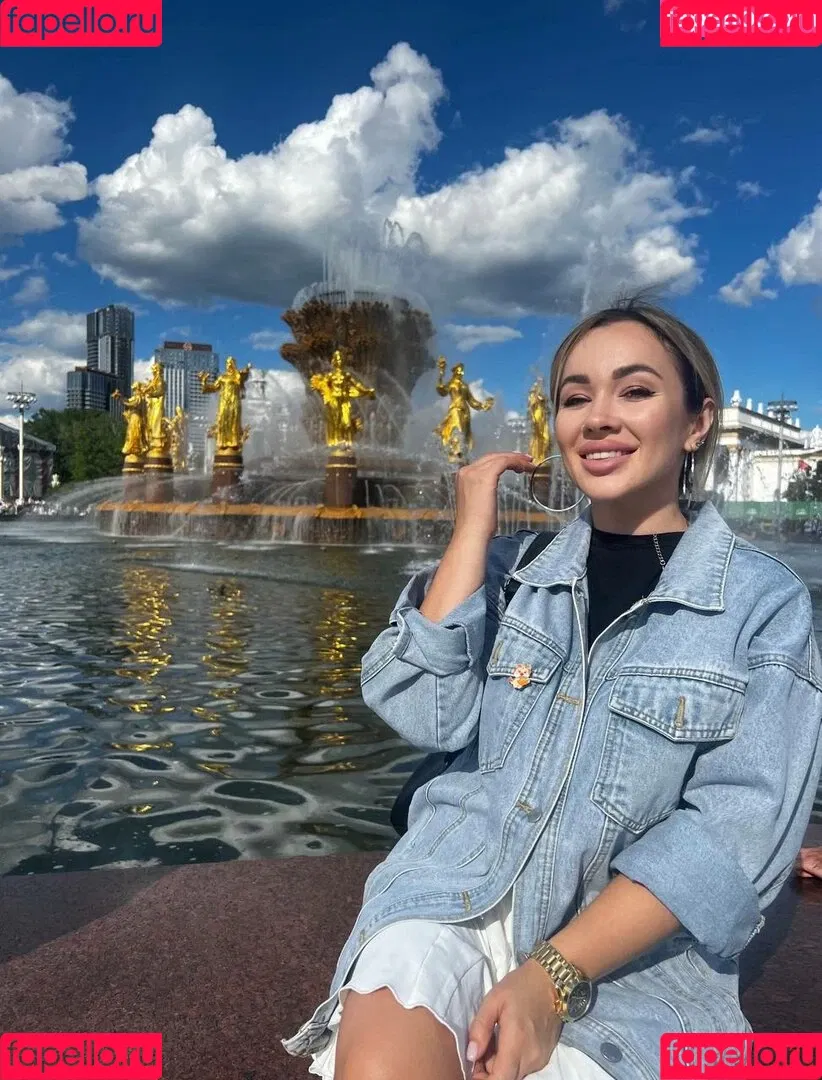 Anna Kostenko / annetkostenko Onlyfans Photo Gallery 