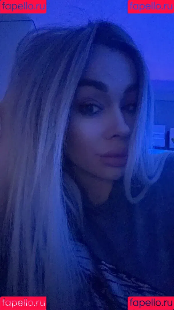 Anna Kostenko / annetkostenko Onlyfans Photo Gallery 