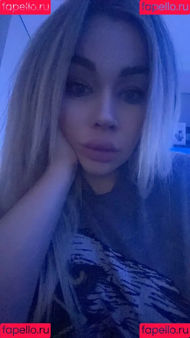 Anna Kostenko / annetkostenko Onlyfans Photo Gallery 
