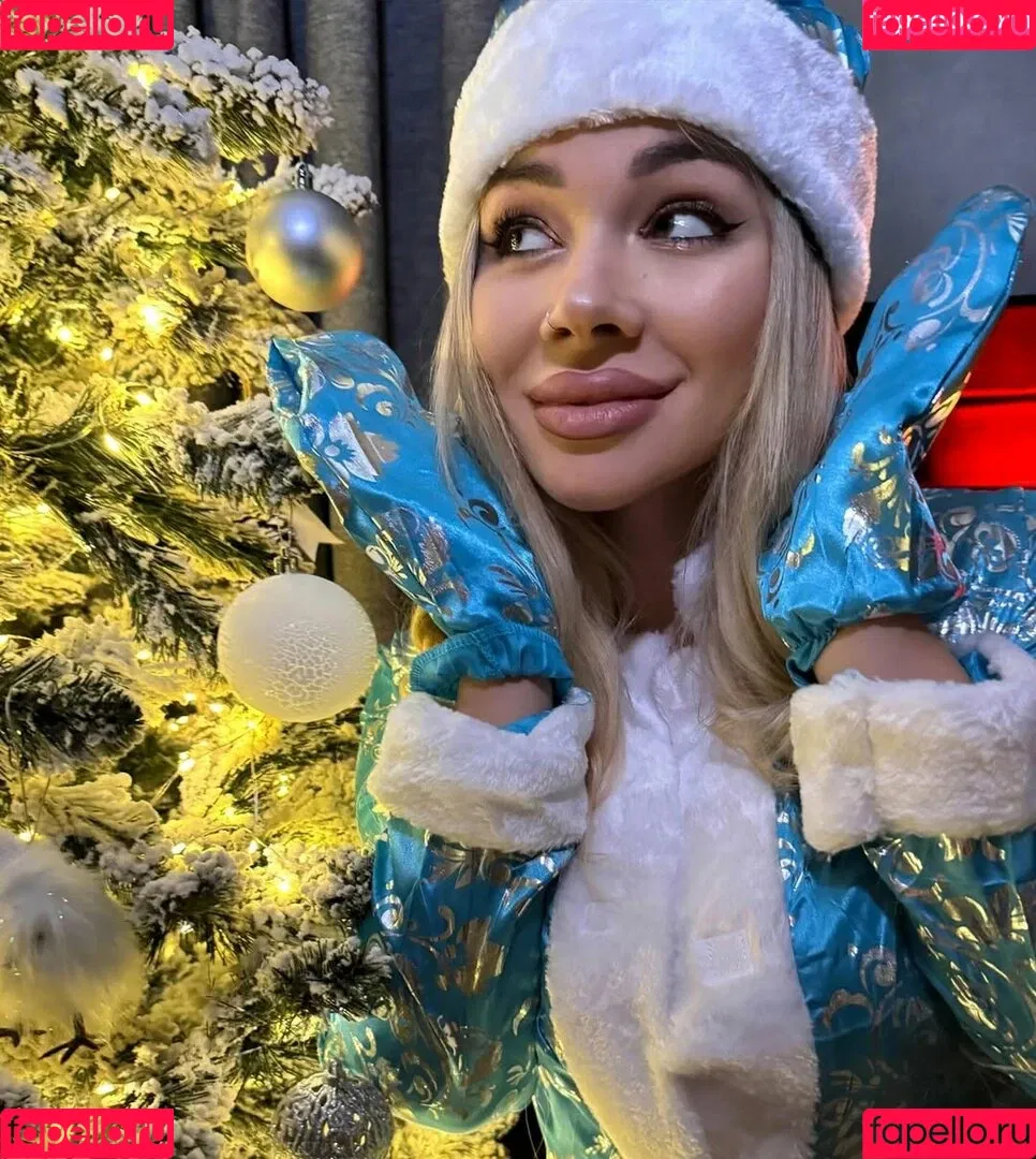 Anna Kostenko / annetkostenko Onlyfans Photo Gallery 