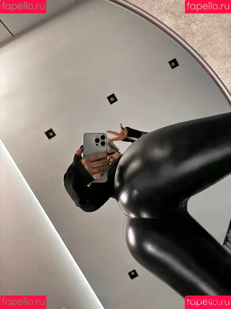Anna Kostenko / annetkostenko Onlyfans Photo Gallery 