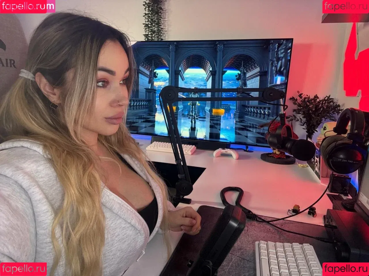 Anna Kostenko / annetkostenko Onlyfans Photo Gallery 