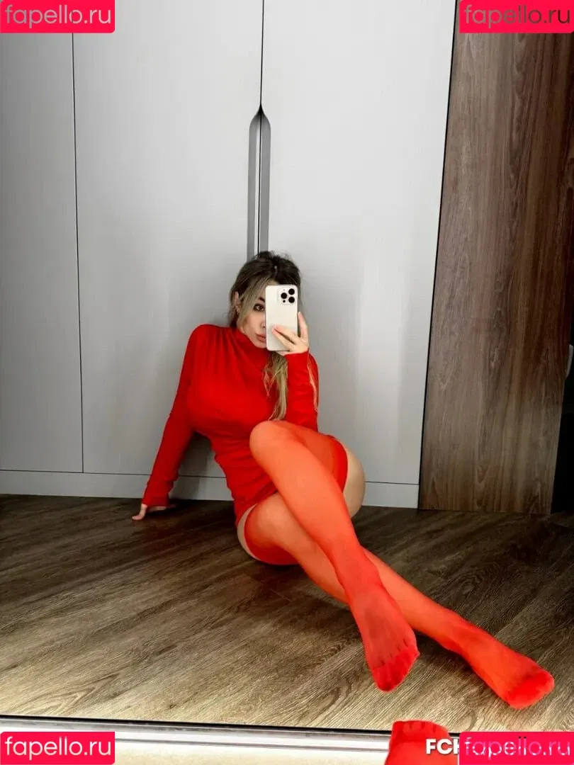 Anna Kostenko / annetkostenko Onlyfans Photo Gallery 