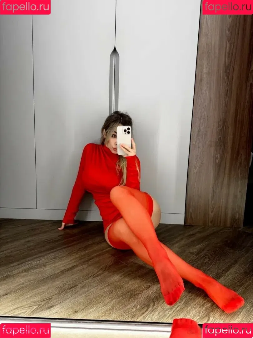 Anna Kostenko / annetkostenko Onlyfans Photo Gallery 