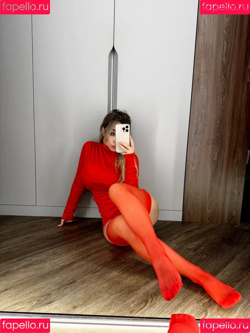Anna Kostenko / annetkostenko Onlyfans Photo Gallery 