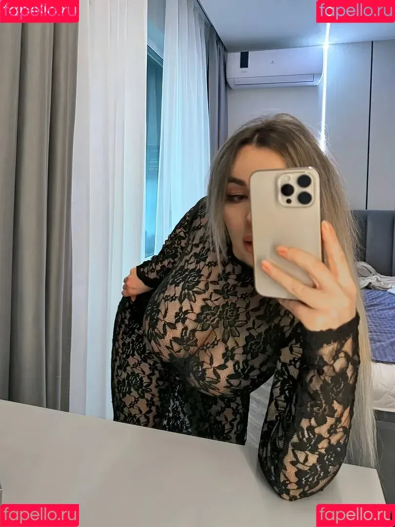 Anna Kostenko / annetkostenko Onlyfans Photo Gallery 