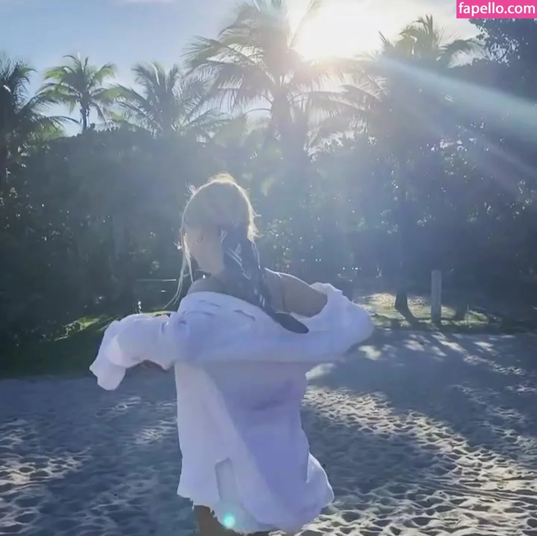 Kimberley Garner / kimberleygarner Onlyfans Photo Gallery 