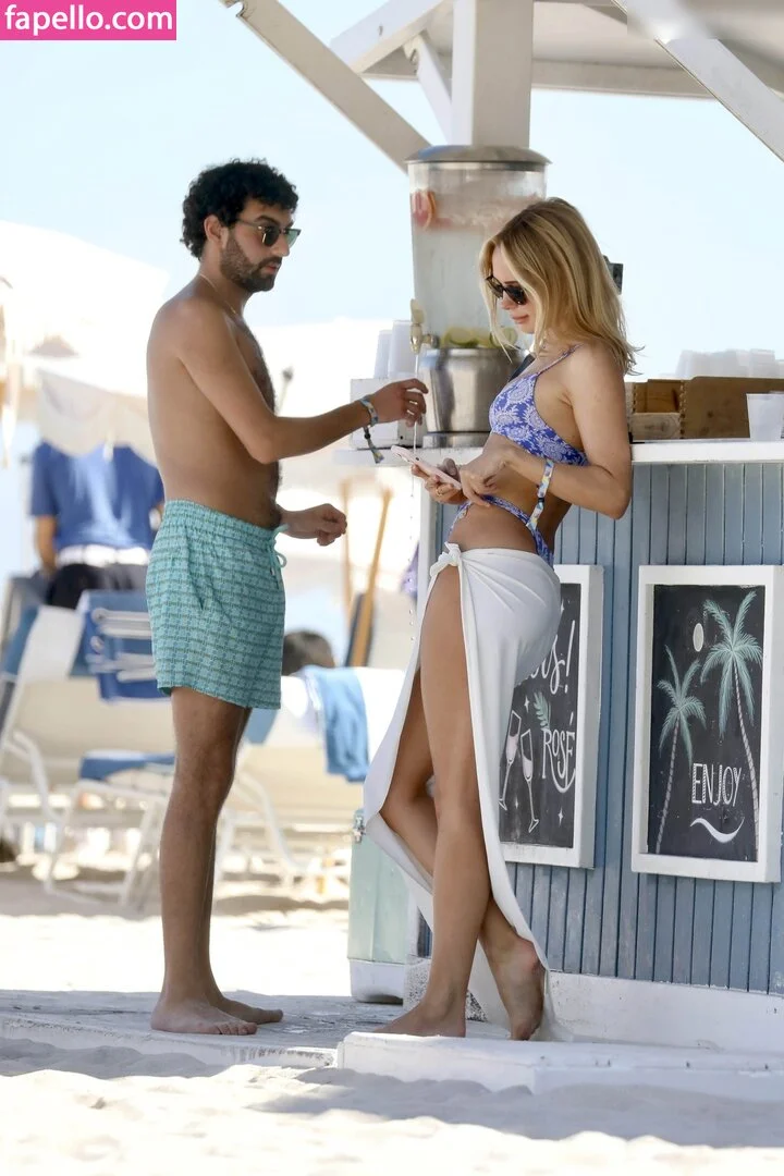 Kimberley Garner / kimberleygarner Onlyfans Photo Gallery 