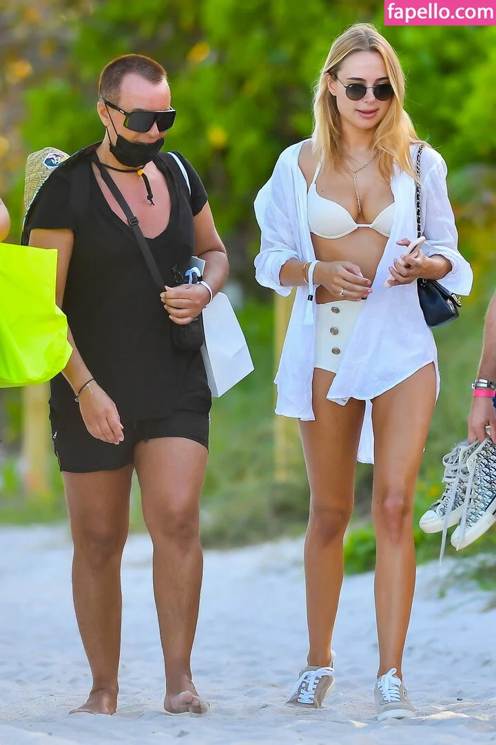 Kimberley Garner / kimberleygarner Onlyfans Photo Gallery 