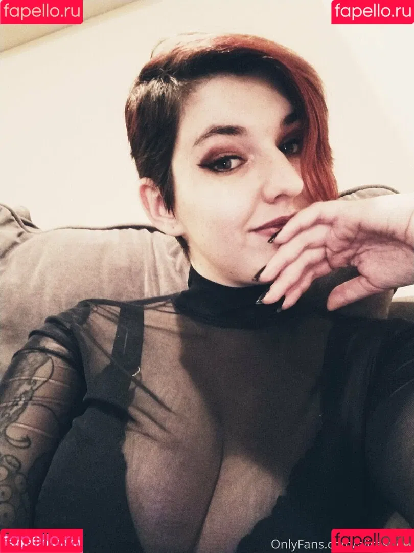 alicesnow / byalicesnow Onlyfans Photo Gallery 