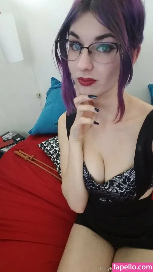 alicesnow / byalicesnow Onlyfans Photo Gallery 