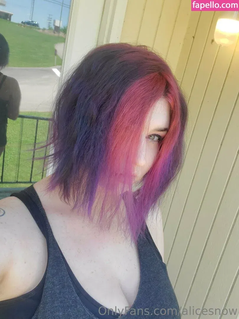 alicesnow / byalicesnow Onlyfans Photo Gallery 