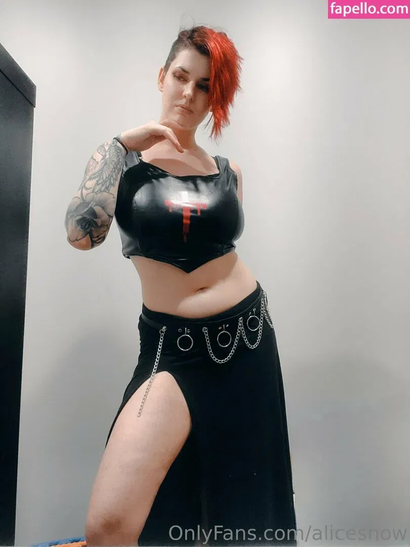 alicesnow / byalicesnow Onlyfans Photo Gallery 