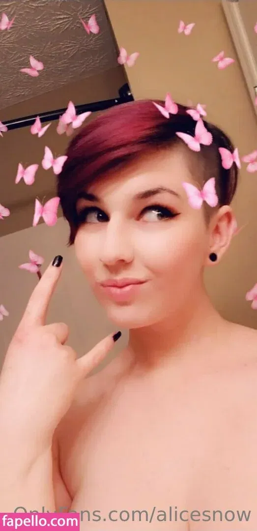 alicesnow / byalicesnow Onlyfans Photo Gallery 