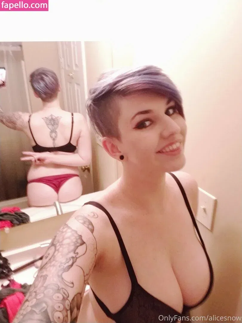 alicesnow / byalicesnow Onlyfans Photo Gallery 