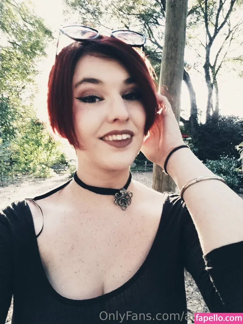 alicesnow / byalicesnow Onlyfans Photo Gallery 