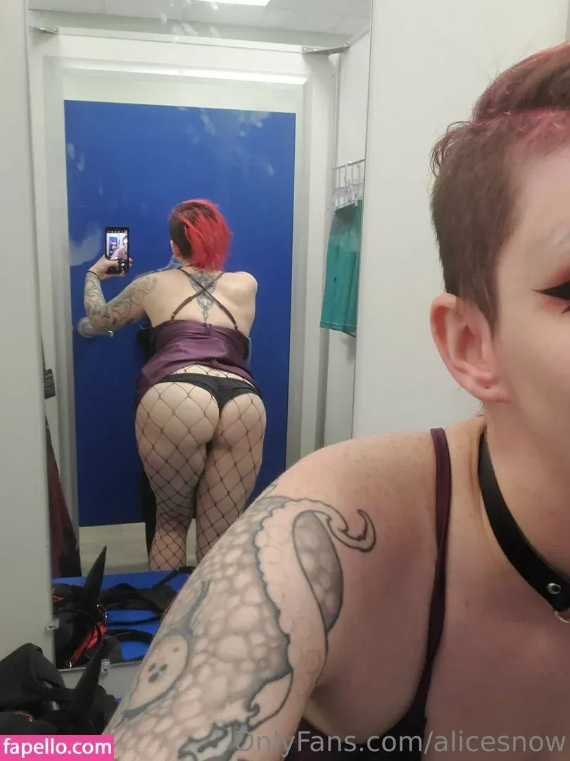 alicesnow / byalicesnow Onlyfans Photo Gallery 