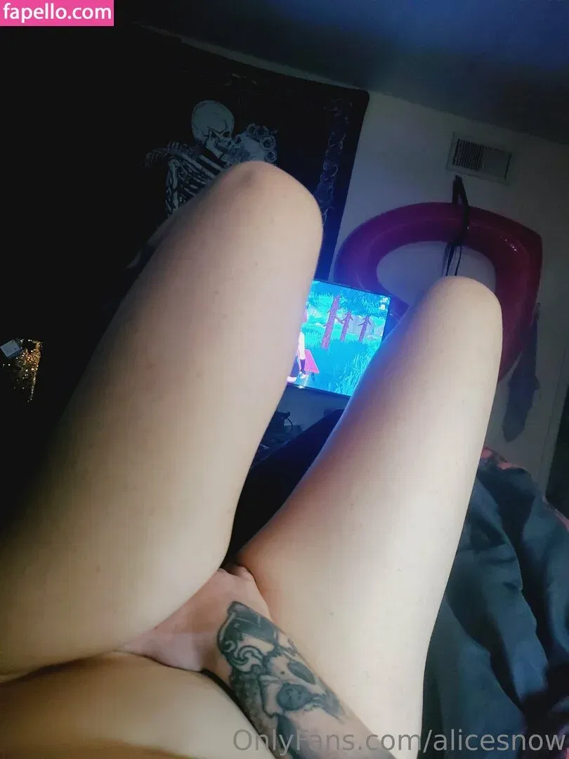 alicesnow / byalicesnow Onlyfans Photo Gallery 