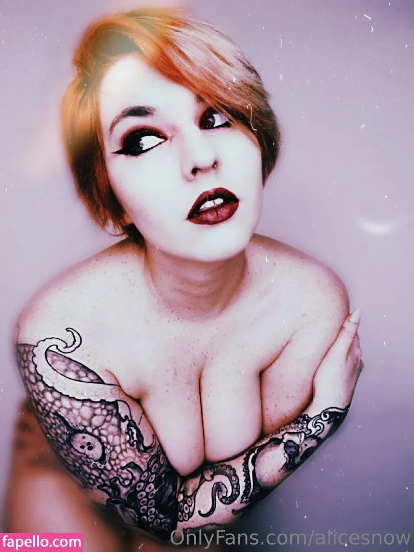 alicesnow / byalicesnow Onlyfans Photo Gallery 