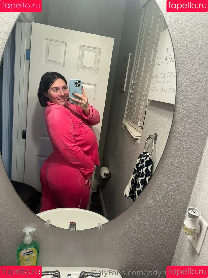 jadynnstonefree / jadynstone_ Onlyfans Photo Gallery 