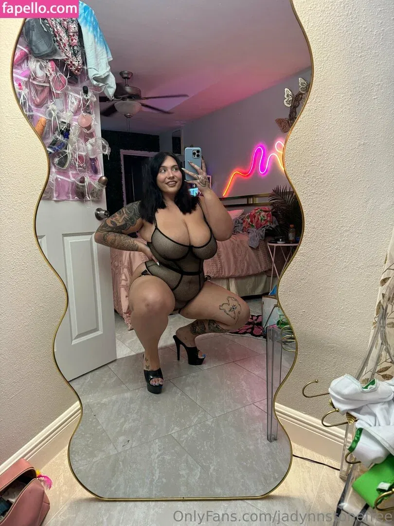 jadynnstonefree / jadynstone_ Onlyfans Photo Gallery 
