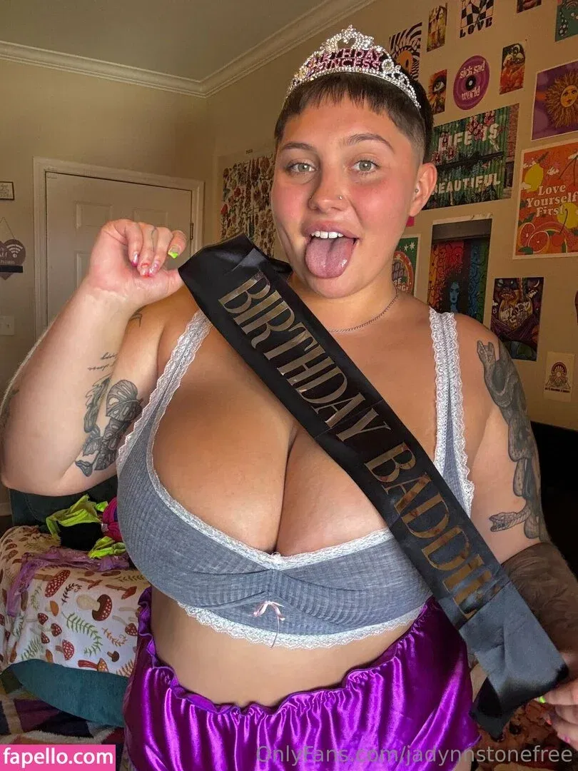 jadynnstonefree / jadynstone_ Onlyfans Photo Gallery 