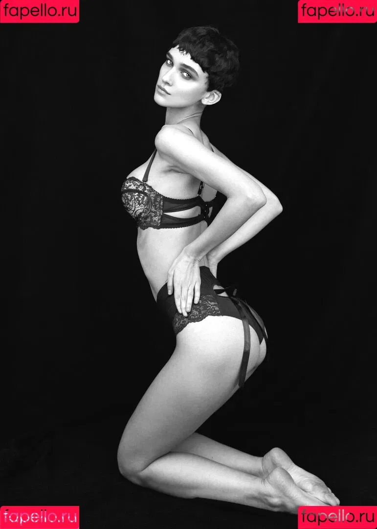 Paula Bulczynska / SPRING STUDIO 봄 / kpop.studio.bom / studiobom Onlyfans Photo Gallery 