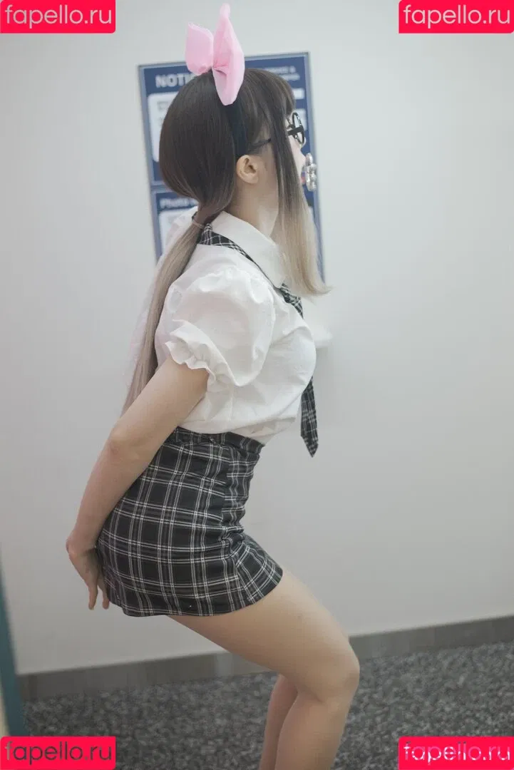 Paula Bulczynska / SPRING STUDIO 봄 / kpop.studio.bom / studiobom Onlyfans Photo Gallery 