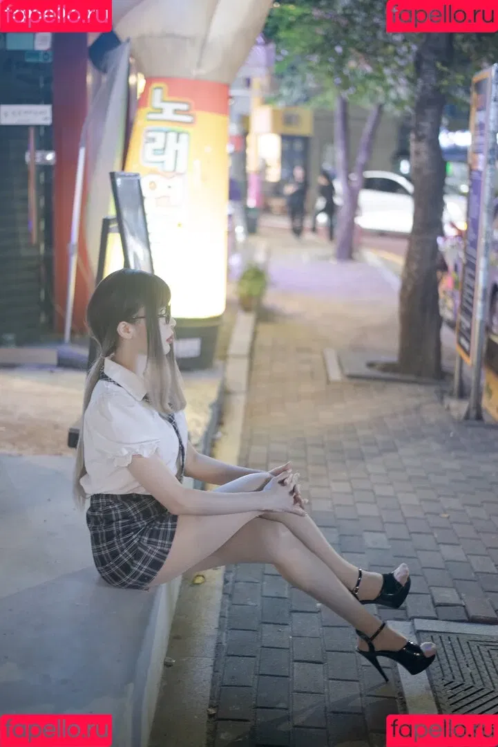 Paula Bulczynska / SPRING STUDIO 봄 / kpop.studio.bom / studiobom Onlyfans Photo Gallery 