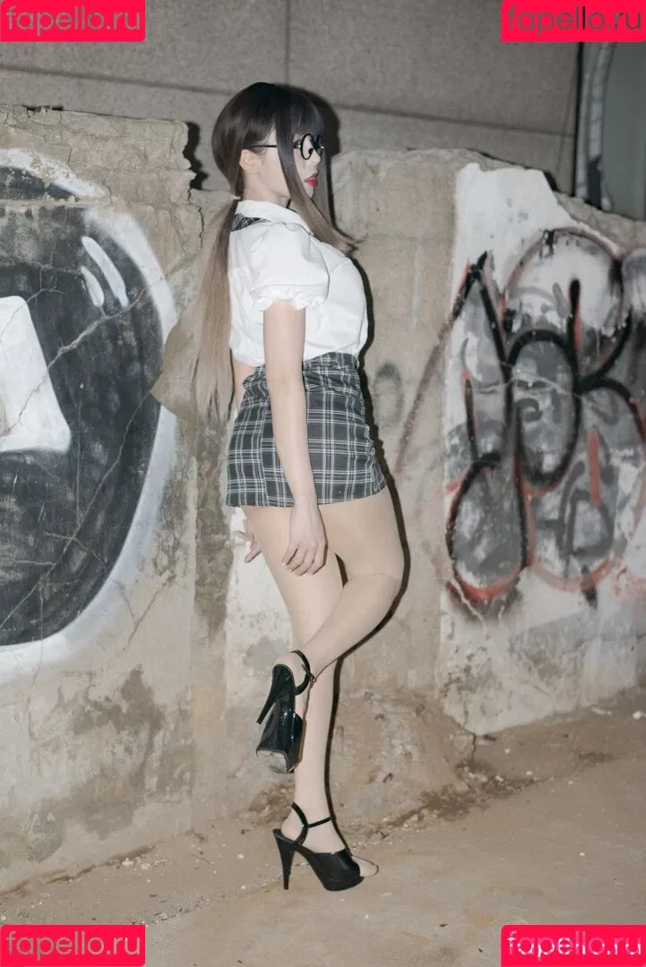 Paula Bulczynska / SPRING STUDIO 봄 / kpop.studio.bom / studiobom Onlyfans Photo Gallery 