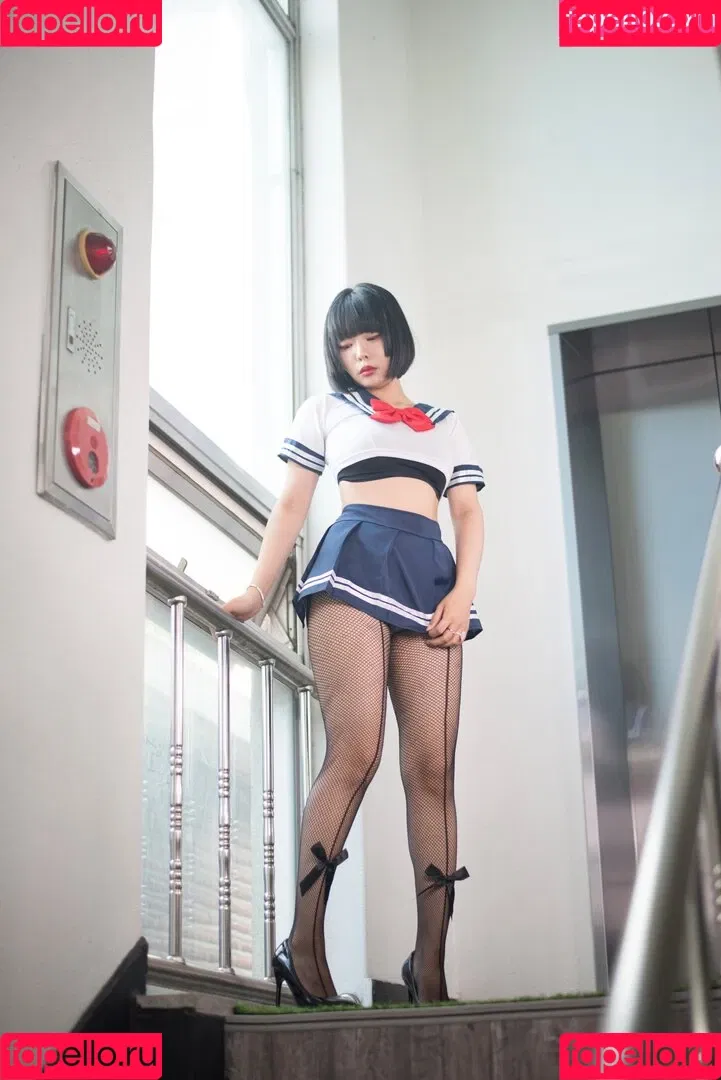 Paula Bulczynska / SPRING STUDIO 봄 / kpop.studio.bom / studiobom Onlyfans Photo Gallery 
