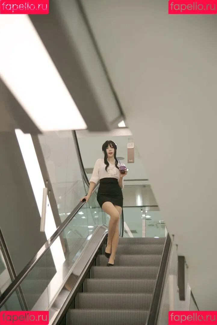 Paula Bulczynska / SPRING STUDIO 봄 / kpop.studio.bom / studiobom Onlyfans Photo Gallery 