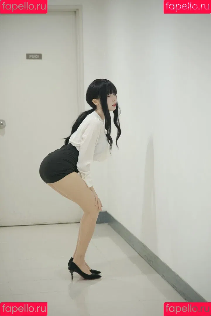 Paula Bulczynska / SPRING STUDIO 봄 / kpop.studio.bom / studiobom Onlyfans Photo Gallery 