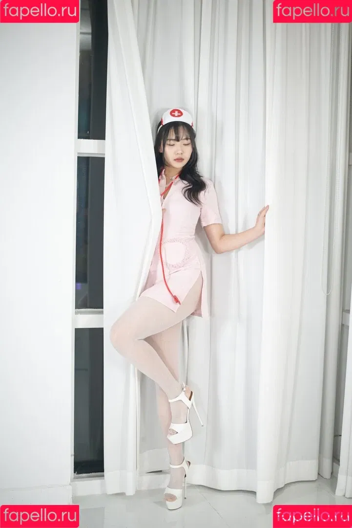 Paula Bulczynska / SPRING STUDIO 봄 / kpop.studio.bom / studiobom Onlyfans Photo Gallery 