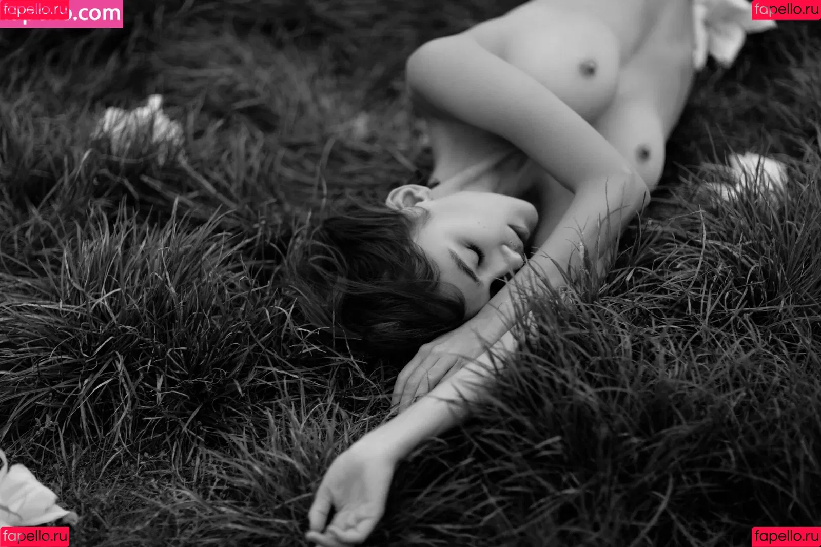 Paula Bulczynska / SPRING STUDIO 봄 / kpop.studio.bom / studiobom Onlyfans Photo Gallery 
