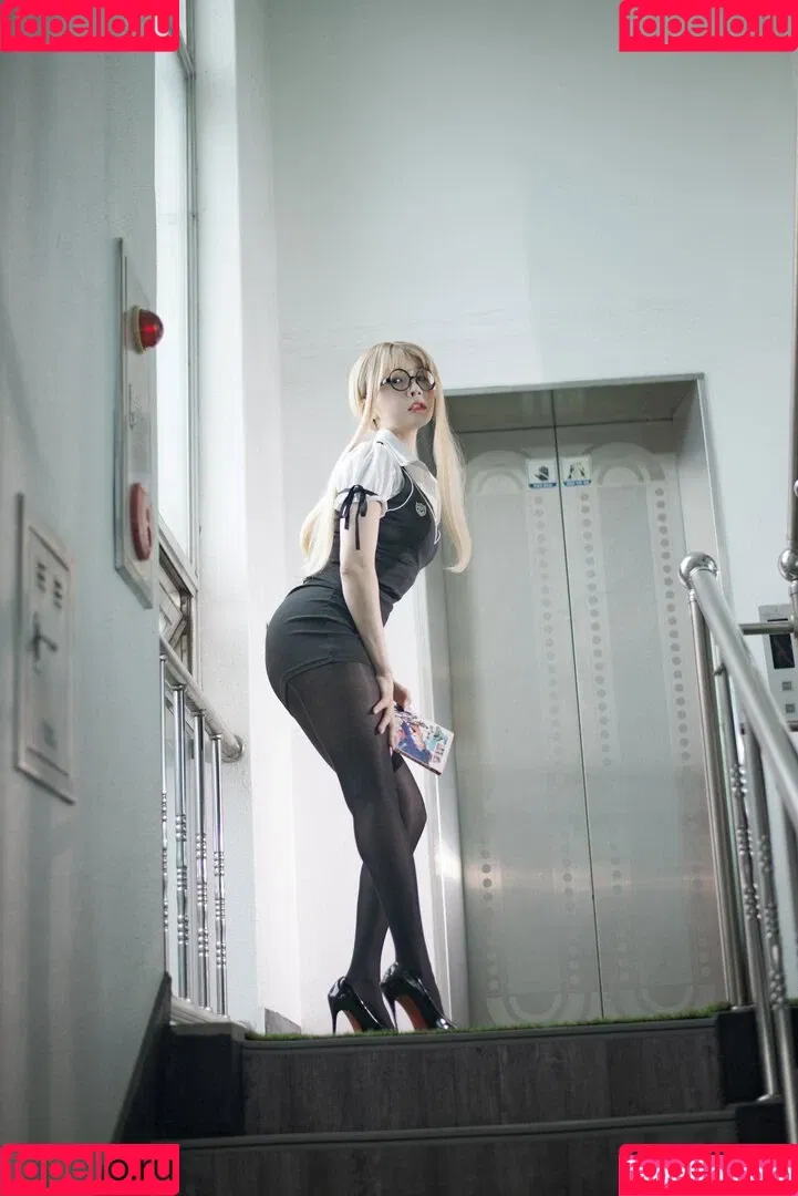 Paula Bulczynska / SPRING STUDIO 봄 / kpop.studio.bom / studiobom Onlyfans Photo Gallery 