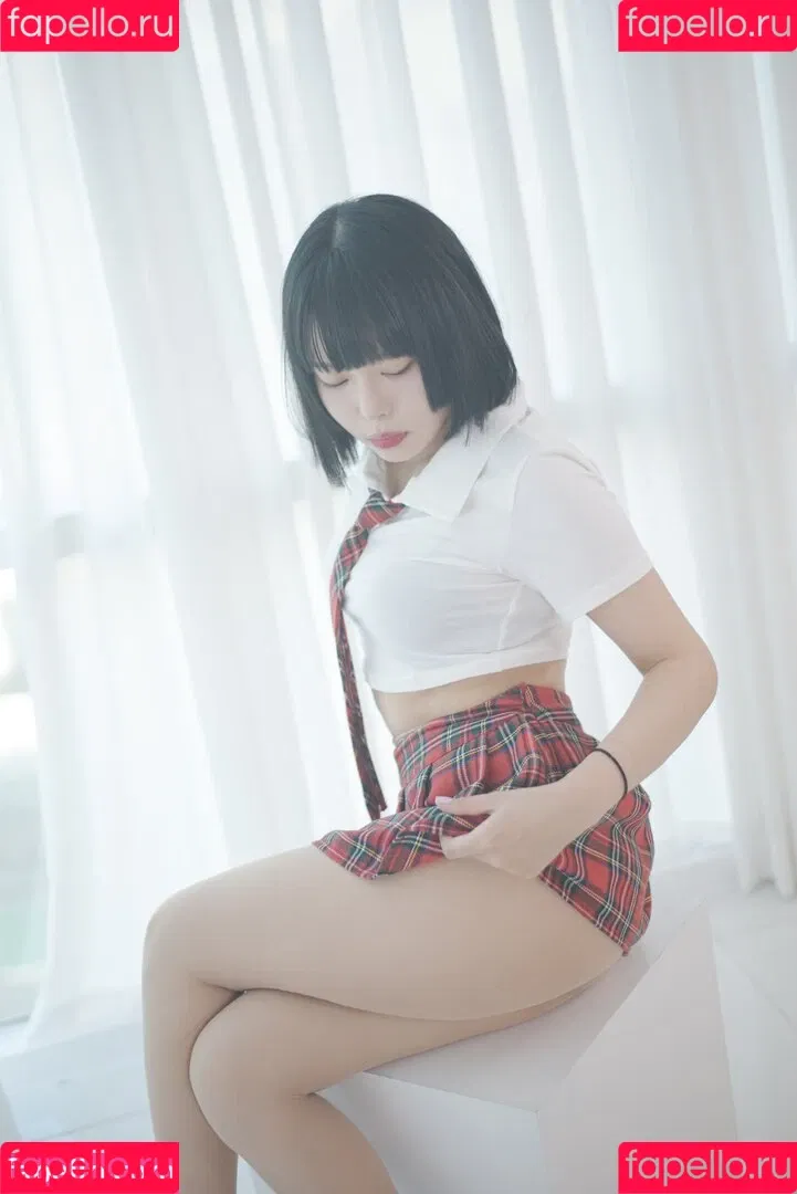 Paula Bulczynska / SPRING STUDIO 봄 / kpop.studio.bom / studiobom Onlyfans Photo Gallery 