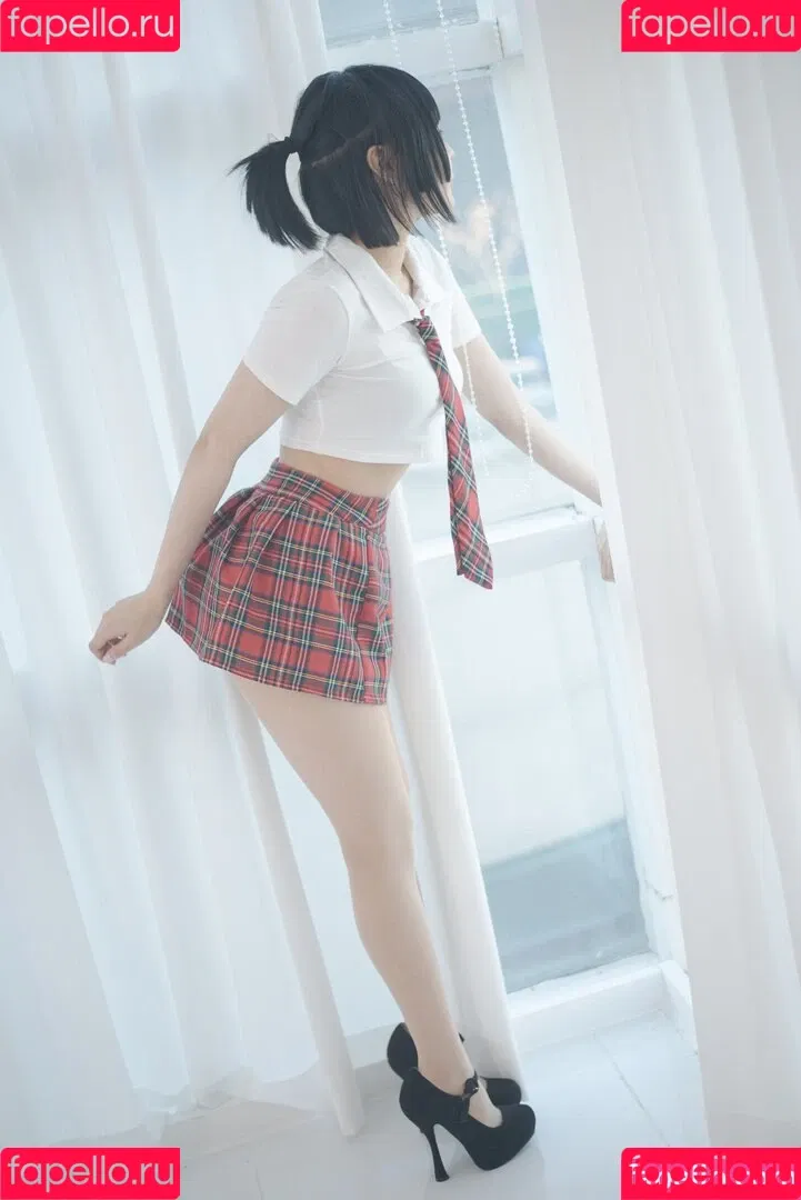 Paula Bulczynska / SPRING STUDIO 봄 / kpop.studio.bom / studiobom Onlyfans Photo Gallery 