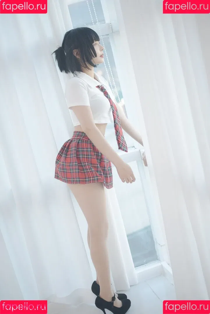 Paula Bulczynska / SPRING STUDIO 봄 / kpop.studio.bom / studiobom Onlyfans Photo Gallery 
