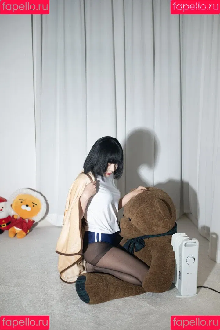 Paula Bulczynska / SPRING STUDIO 봄 / kpop.studio.bom / studiobom Onlyfans Photo Gallery 