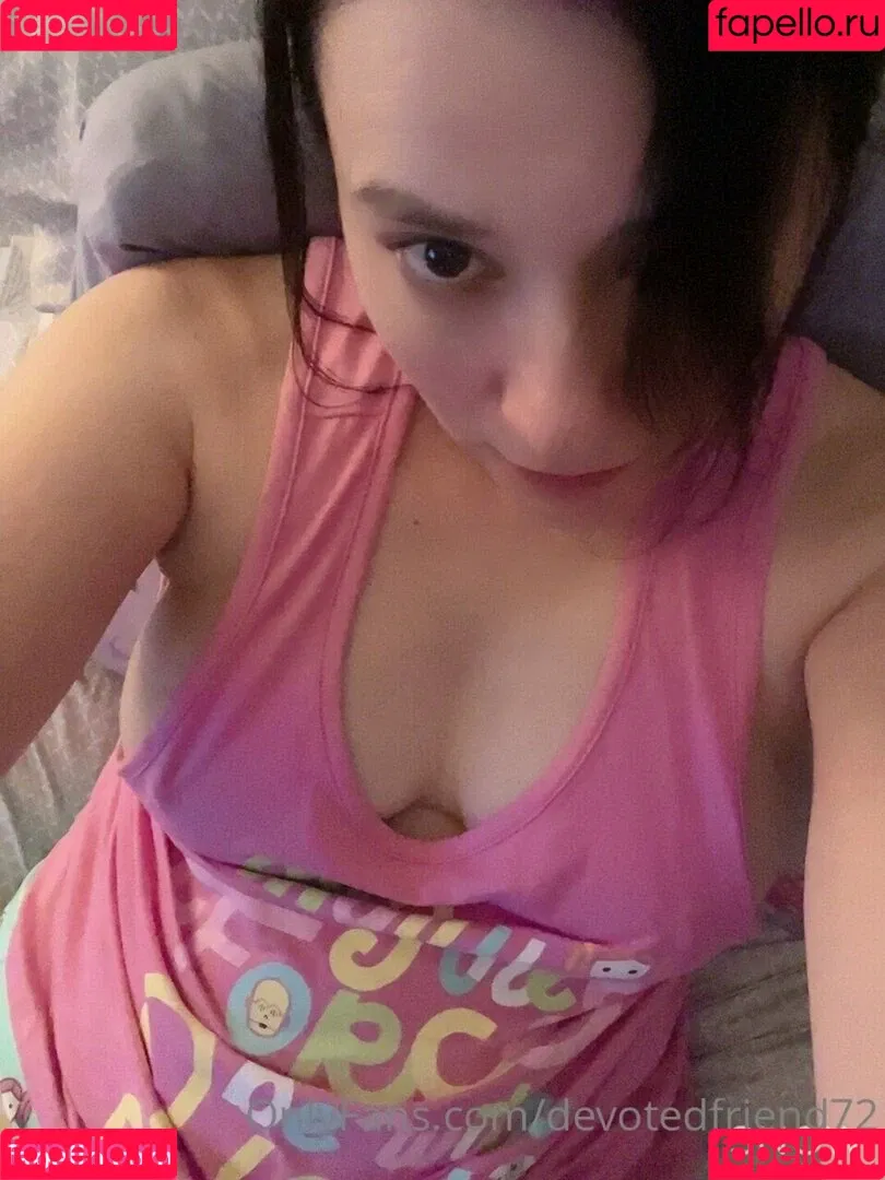 devotedfriend72 Onlyfans Photo Gallery 