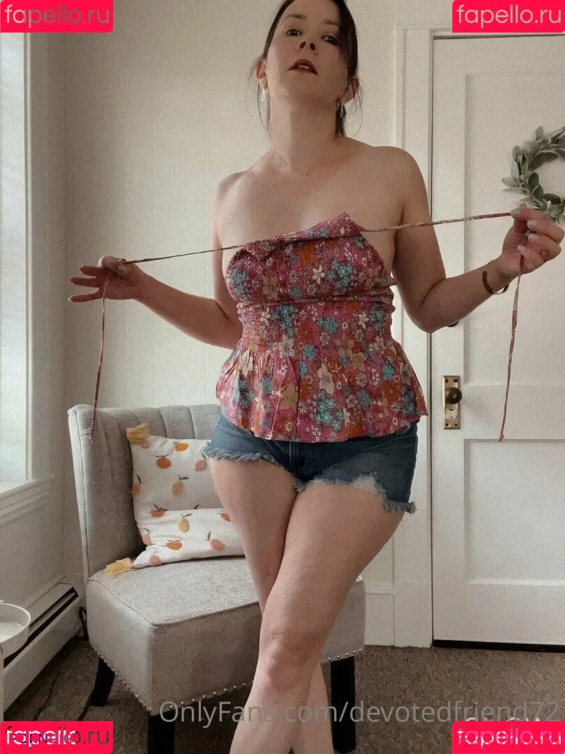 devotedfriend72 Onlyfans Photo Gallery 