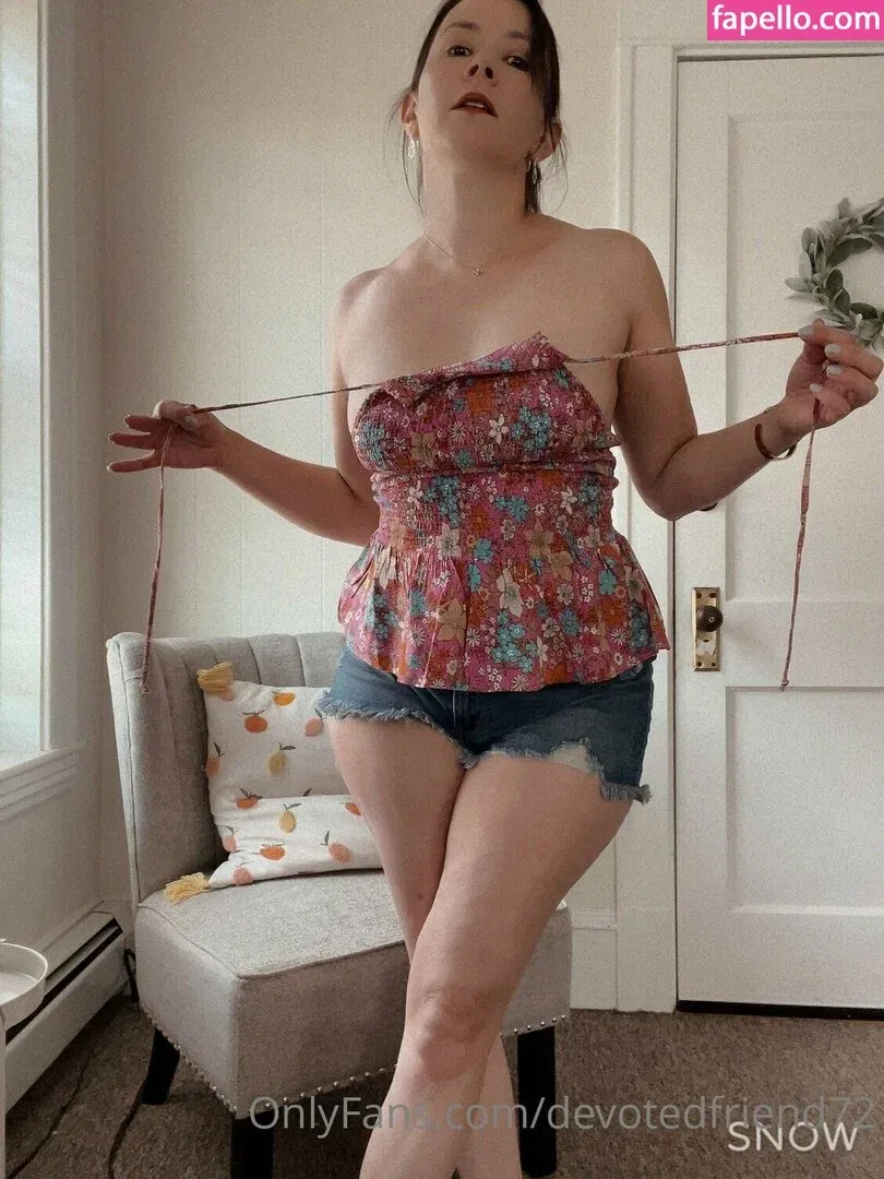 devotedfriend72 Onlyfans Photo Gallery 