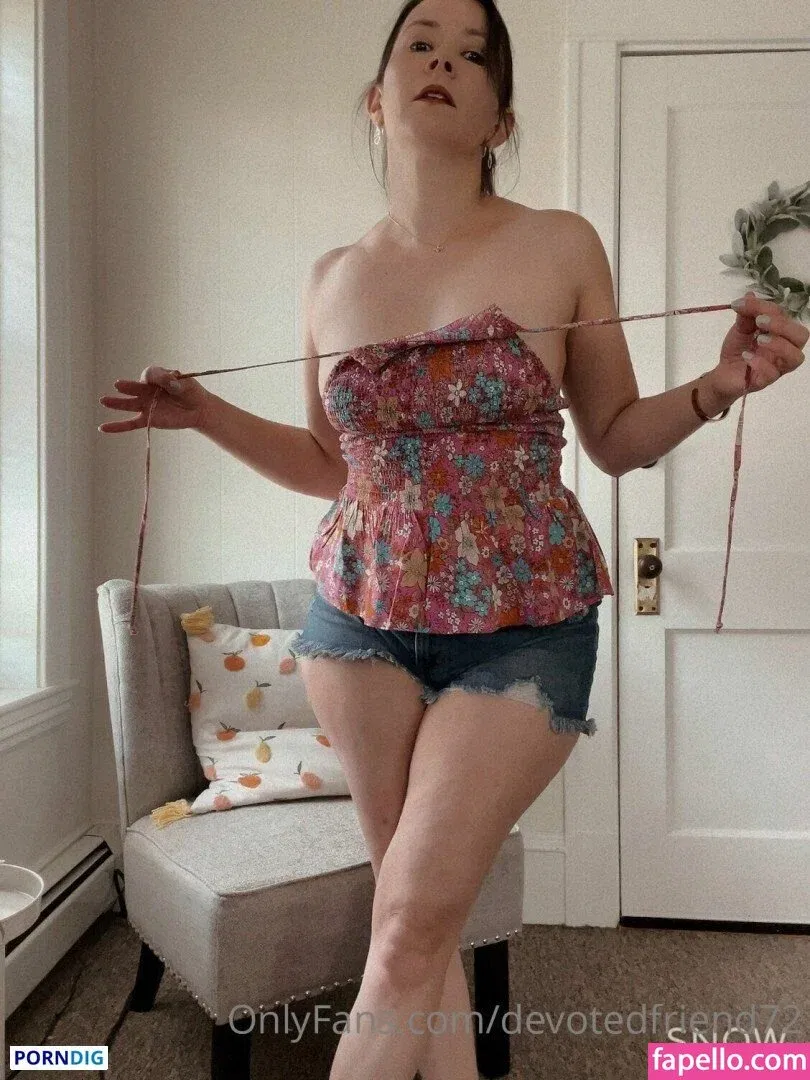 devotedfriend72 Onlyfans Photo Gallery 