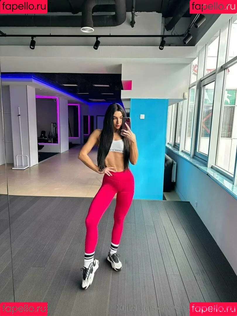 Terri7 / sweetie_terri / sweetieirieofficial Onlyfans Photo Gallery 