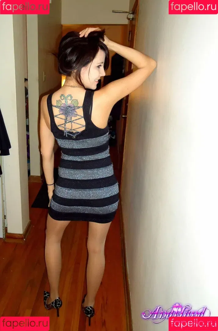 Andi Land / andiland / land8576 / therealandiland Onlyfans Photo Gallery 