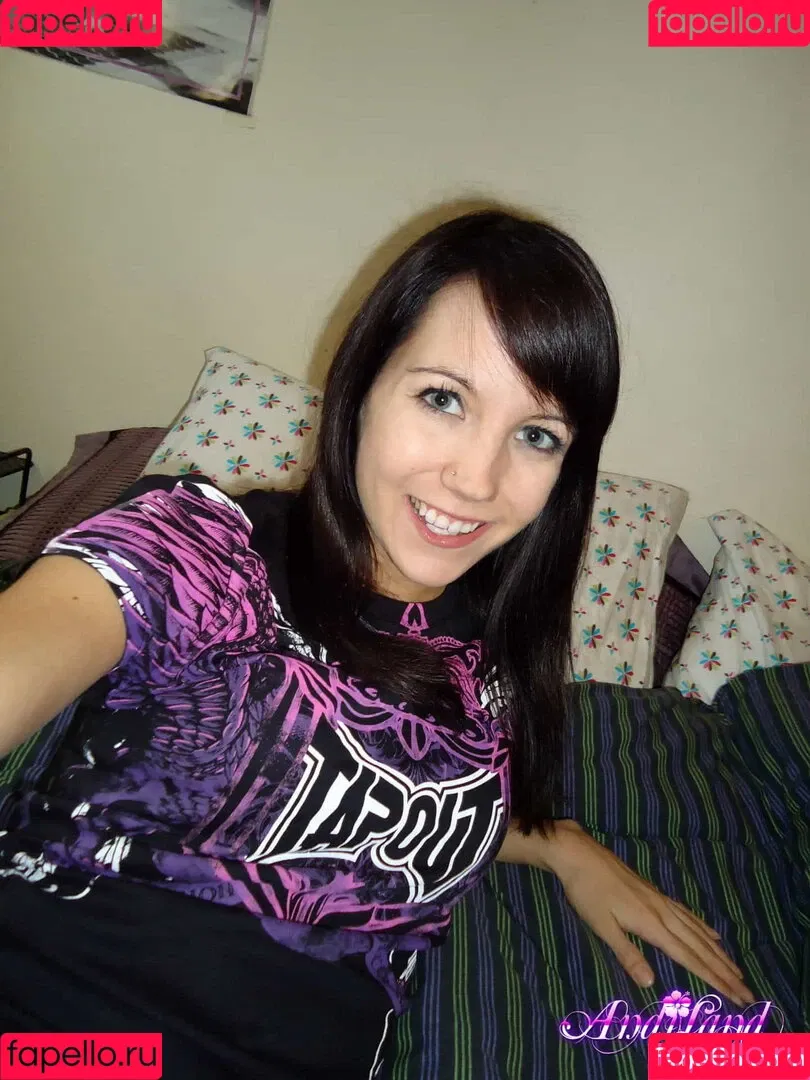 Andi Land / andiland / land8576 / therealandiland Onlyfans Photo Gallery 